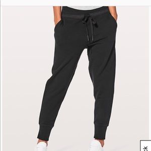 Lulu Lemon Press Pause Jogger 2